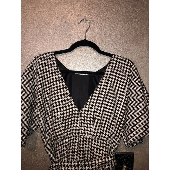 Zara Academia Regency Classic Black & White Houndstooth Puffy Sleeves Dress - Picture 5 of 11